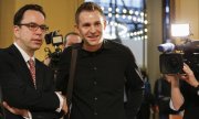 The judgement comes in response to a lawsuit brought by Austrian Facebook user Max Schrems (on the right, with his lawyer). (© picture-alliance/dpa)