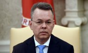 Pastor Andrew Brunson im Oval Office. (© picture-alliance/dpa)