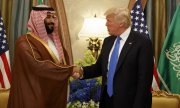 Meeting in May between Trump and Bin Salman. (© picture-alliance/dpa)