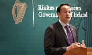 Irish Prime Minister Leo Varadkar, a physician, criticises the existing legislation as too restrictive. (© picture-alliance/dpa)