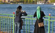 İstanbul'da iki kadın. (© picture-alliance/dpa)