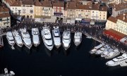 Yachts in the harbour at Saint Tropez. (© picture-alliance/dpa)