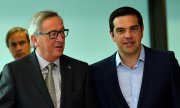 Alexis Tsipras s'est entretenu mercredi soir à Bruxelles avec le président de la Commission européenne, Jean-Claude Juncker. (© picture-alliance/dpa)