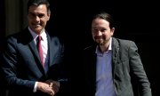 Le Premier ministre, Pedro Sánchez, et le chef de file de Podemos, Pablo Iglesias. (© picture-alliance/dpa)