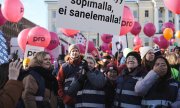 In Finnland wird schon seit Wochen gestreikt: Hier am 1. Februar in Helsinki. (© picture alliance/Anadolu/Alessandro Rampazzo)