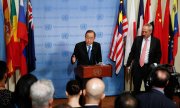 UN-Generalsekretär Ban Ki Moon spricht vor Journalisten in New York über Nordkoreas Atomwaffentests. (© picture-alliance/dpa)