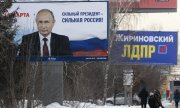 Wahlplakate in Nowosibirsk. (© picture-alliance/dpa)