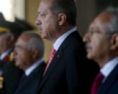 Recep Tayyip Erdoğan (solda) ve Kemal Kılıçdaroğlu. (© picture-alliance/AA / Mahmut Serdar Alakus)