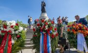 Commemorative ceremony on 9 May 2022 at the Soviet War Memorial in Berlin. (© picture alliance / SULUPRESS.DE / Vladimir Menck)