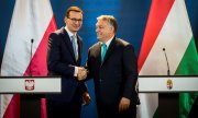 Polish Prime Minister Mateusz Morawiecki and his Hungarian counterpart Viktor Orbán. (© picture-alliance/dpa)