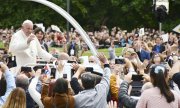 Francis in Sofia. (© picture-alliance/dpa)