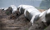 Бранденбург: прокладка труб газопровода Eugal, по которому газ Северного потока-2 пойдёт от берегов Балтийского моря дальше на юг Германии. (© picture-alliance/dpa)