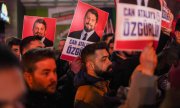 Demonstrators demand Atalay's release on 30 January. (© picture alliance / Sipa USA / SOPA Images)