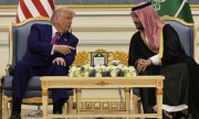 Trump und bin Salman am Dienstag im Palast in Riad. Saudi-Arabien will angeblich Rüstungsgüter im Wert von rund 127 Milliarden Euro kaufen. (© picture alliance/ASSOCIATED PRESS/Alex Brandon)
