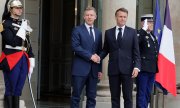 Magyar (left) and Macron in Paris on 3 June. (© picture alliance / Xinhua News Agency / Henri Szwarc)