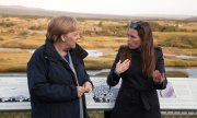 Bundeskanzlerin Angela Merkel (links) zu Besuch bei Katrín Jakobsdóttir, Regierungschefin von Island, im August 2019. (© picture-alliance/dpa)