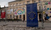 La frontière italo-slovène, Piazza Transalpina, à Gorizia/Nova Gorica, fermée pendant plusieurs semaines en raison du coronavirus. (© picture-alliance/dpa)