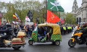 Лондон, 8 мая 2021 года: демонстрация байкеров с требованием амнистии для британских военнослужащих. (© picture-alliance/Керри Дэвис)