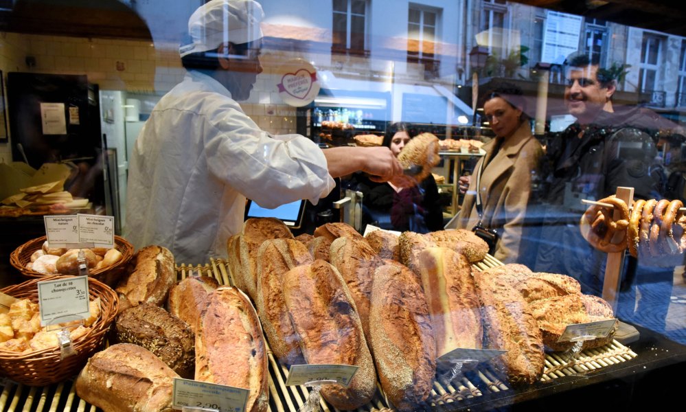 France bakeries in crisis