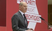 Chancellor Scholz at the 160th anniversary event of the SPD, which emerged from the General German Workers' Association (ADAV) founded on 23 May 1863. (© picture alliance/Geisler-Fotopress/Frederic Kern/Geisler-Fotopress)