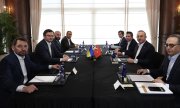 Turkish Foreign Minister Mevlut Cavusoglu (second on the right) meets Ukrainian Foreign Minister Dmytro Kuleba (second on the left) before the tripartite meeting of the foreign ministers of Russia, Turkey and Ukraine at the Antalya Diplomacy Forum in Antalya, Turkey, 10 March 2022. (© picture alliance / AA / Fatih Aktas)