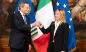Mario Draghi and Giorgia Meloni. (© picture alliance / ANSA  Filippo Attili - Chigi Palace Pr)