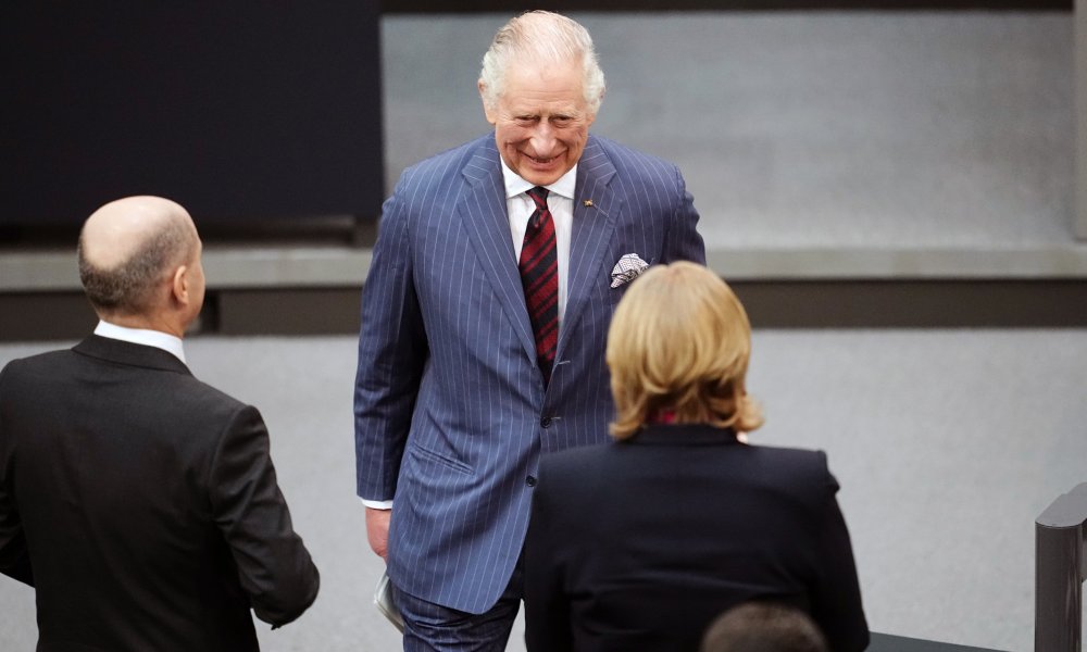 A king within the Bundestag: Charles, the conciliator?