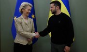 Avrupa Komisyonu Başkanı von der Leyen ve Ukrayna Devlet Başkanı Zelenskiy 4 Kasım'da Kiev'de. (© picture alliance / abaca / ABACA)