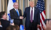 Israeli Prime Minister Benjamin Netanyahu (left) and US President Donald Trump at a joint press conference in Washington on 29 September. (© picture alliance/Captital Pictures/RS/MPI)