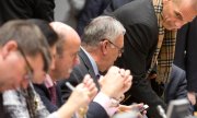 Varoufakis presented Athens' demands to the Eurozone finance ministers for the first time in the debt dispute. (© picture-alliance/dpa)