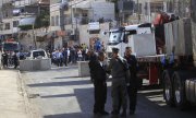 Israel verschärft seine Sicherheitsmaßnahmen, wie hier mit Straßensperren am Rande eines palästinensischen Viertels in Jerusalem. (© picture-alliance/dpa)