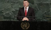 Letonya devlet başkanı Raimonds Vējonis 20 Eylül'de BM Genel Kurulu'nda konuşurken. (© picture-alliance/dpa)