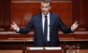 Macron delivering his state of the nation address to both houses of parliament in Versailles. (© picture-alliance/dpa)