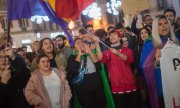 Left-wing demonstrators protesting the formation of government in Andalusia. (© picture-alliance/dpa)