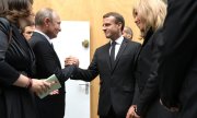 Macron and Putin at a meeting at the end of September. (© picture-alliance/dpa)