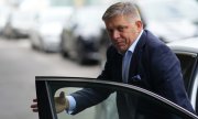 Robert Fico hatte sich im Wahlkampf gegen weitere militärische Hilfe für die Ukraine ausgesprochen. (© picture alliance/ASSOCIATED PRESS/Petr David Josek)