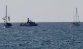 Boote der Flottille werden am 2. Oktober von der israelischen Marine in den Hafen von Ashdod geleitet. (© picture alliance / Xinhua News Agency / Jamal Awad)