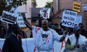 Des protestations devant l'ambassade de Libye à Madrid, le 26 novembre 2017. (© picture-alliance/dpa)