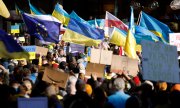 Des manifestants en soutien à l'Ukraine à Cologne, le 27 février 2022. (© picture alliance/Geisler-Fotopress/Christoph Hardt/Geisler-Fotopres)