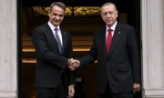 Mitsotakis (left) and Erdoğan on 7 December in Athens. (©picture alliance / ASSOCIATED PRESS / Thanassis Stavrakis)
