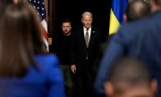 Along with his counterpart Biden, the Ukrainian president also spoke with leading Republicans and other US members of Congress. (© picture-alliance/Newscom / Yuri Gripas)