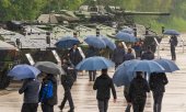 Выставка боевых машин на оборонном предприятии Krauss-Maffei Wegmann (KMW) в мае 2023 года. (© picture alliance/dpa/Петер Кнеффель)