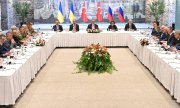 The Ukrainian and Russian delegations at negotiations in Istanbul on 16 May. (© picture alliance/dpa/POOL / Ramil Sitdikov)