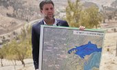 İsrail'in aşırı sağcı Maliye Makanı Bezalel Smotrich, Kudüs'ün doğusunda yürütülen yerleşim projesinin baş destekçisi konumunda. (© picture alliance / ASSOCIATED PRESS  Ohad Zwigenberg)