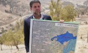 Israels ultrarechter Finanzminister Bezalel Smotrich ist eine treibende Kraft des Siedlungsprojektes östlich von Jerusalem. (© picture alliance / ASSOCIATED PRESS  Ohad Zwigenberg)
