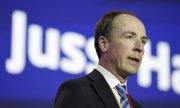 Jussi Halla-aho spricht auf einem Kongress seiner Partei Die Finnen (© picture-alliance/dpa)