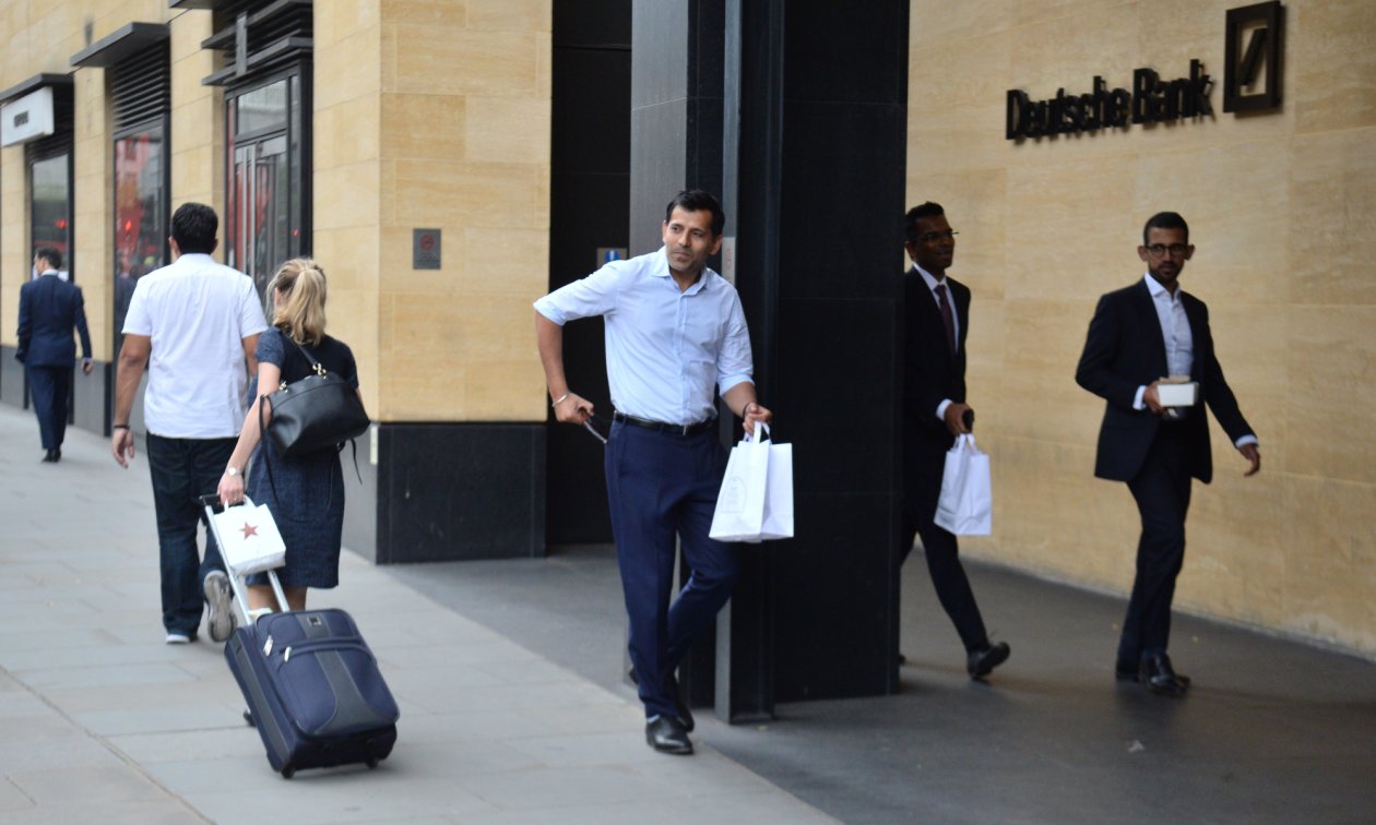Will Resuscitation Of Deutsche Bank Succeed Eurotopics Net