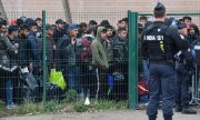 A refugee camp in the northern French town of Grande-Synthe. (© picture-alliance/dpa)