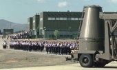 Перед захоронением ядерной боеголовки на глубину 450 метров, снимок сделан в 1970 году. (© picture-alliance/dpa)