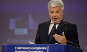 Poland must accept ECJ rulings on its judicial reforms by August 16 or it will face daily fines, EU Justice Commissioner Didier Reynders has said. (© picture-alliance/Olivier Hoslet)